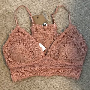 crotchet bralette in Rose, NWT